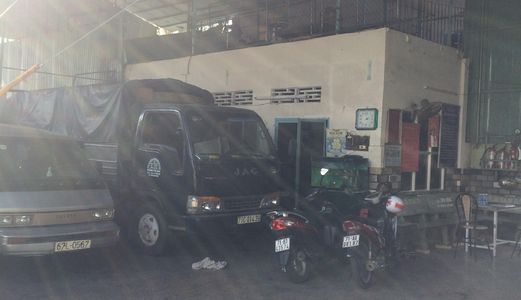 Bán Lô Đất+Nhà  Gần 1000M2  Đường Hùng Vương. Gần Cầu Bến Tre 2, Sổ Riêng