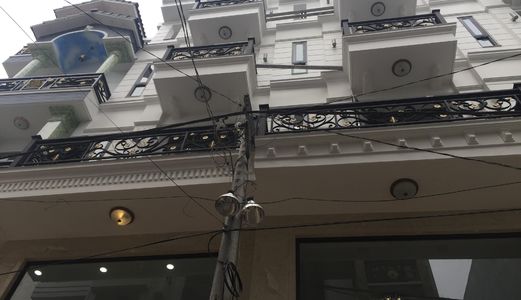 Bán Nhà Hxh Cống Lỡ, P.15 Tân Bình, Dt 4X14,3 Lầu Sân Thượng, Nội Thất Cao Cấp