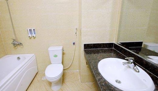 Nhà Rẻ Quy Nhơn - Công Ty Bđs Đất Việt Bán Khách Sạn Khu Vực Bến Xe Giá 5 Tỷ 600 Triệu