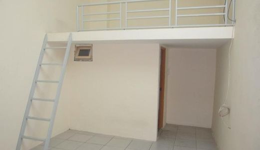 Cần Bán Gấp 32 Phòng Trọ Thuê Kín, Khu Đông Dân Cư, Thích Hợp Để Ở, Shr