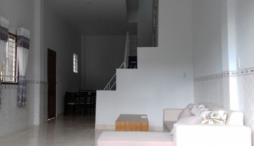 Nhà 1 Trệt 1 Lầu Đẹp Tặng Kèm Nội Thất Với 2Pn Khu Dân Cư Yên Tĩnh Đường 38, Hbc, 2.35Tỷ