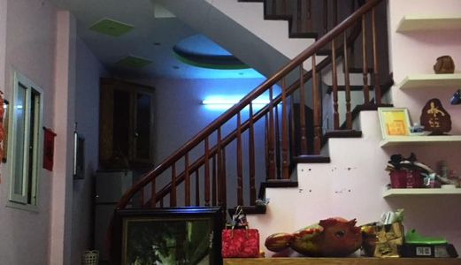 Bán Nhà Mặt Ngõ Lạc Long Quân, Bưởi, 33M2, Mt 4,2M, 3 Tầng, Cách Ô Tô 10M, Phố 40M, Lô Góc, 3,2 Tỷ