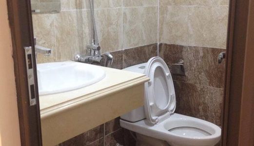 Bán Nhà Lạc Long Quân, Tây Hồ, 35M2 X 3T, Mt 4M, Cách Phố 40M, 2 Mặt Thoáng, 3.2 Tỷ