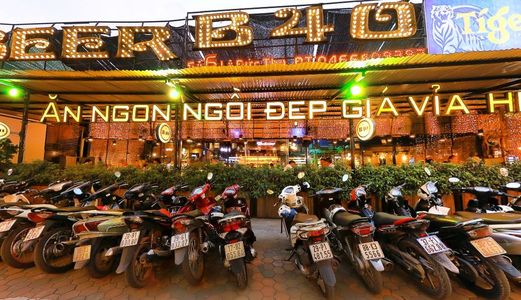 Mừng U23 Vn Chiến Thắng - Giảm Giá Cực Sốc: Nhà 3 Mặt Thoáng, Kinh Doanh Cực Sầm Uất, Vỉa Hè Rộng