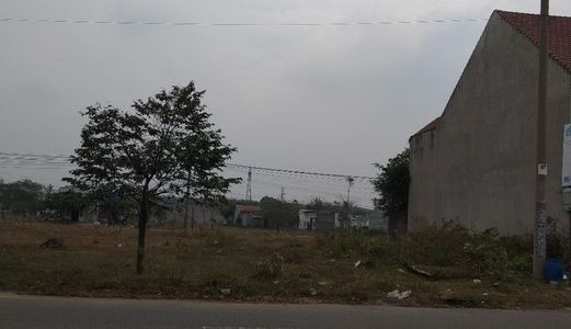 Chính Chủ Bán Gấp Lô Đất Thổ Cư 10X30M Dân Cư Đông, Kcn Tiện Ở, Buôn Bán