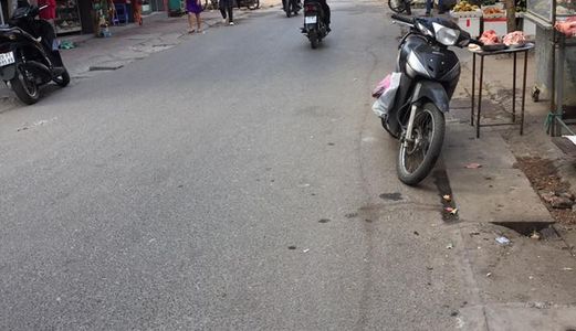 Bán Đất Mặt Mương Thụy Khuê, 90M2, Mt 8M, 13,5 Tỷ, Đường 8M, Vỉa Hè 2M, Ô Tô Chạy Tấp Nập, Kd Tốt