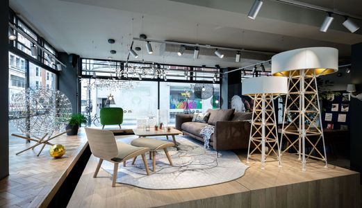 Cho Thuê Mp Hoàng Quốc Việt Mt 16M X Dt 330M Giá 33Usd/M2