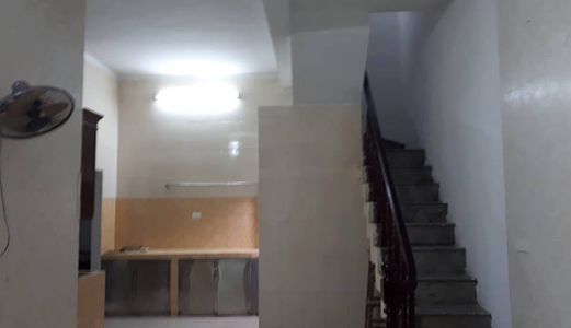 Bán Nhà Phố Chợ Khâm Thiên Ngon - Bổ - Rẻ 35M X 3 Tầng Giá Rẻ 2,1 Tỷ