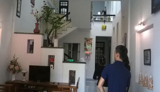 Bán Gấp Nhà Mới Lạc Long Quân, 31M2, Mt 3,2M, 5 Tầng, 3,3 Tỷ, Cách Ô Tô 8M, Thông Võ Chí Công