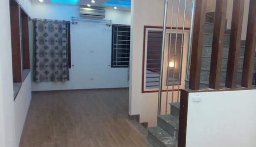 Bán Đất Lạc Long Quân, Nghĩa Đô, 38M2, Mt 3,8M, 2,75 Tỷ, Cách Ô Tô 8M ( Thiện Chí Cao )