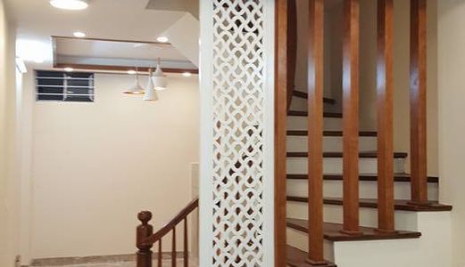 Phân Lô – Gara Ô Tô - Nhà Mới Đẹp Ở Tết Ngay – Nguyễn Lân.