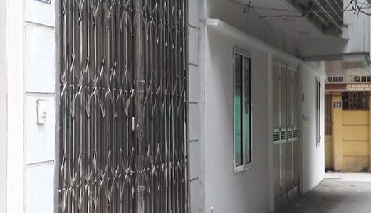 Cần Bán Gấp Nhà Định Công, Hoàng Mai. Dt: 48M2, Mt 4.6M. Giá: 2.6 Tỷ. 