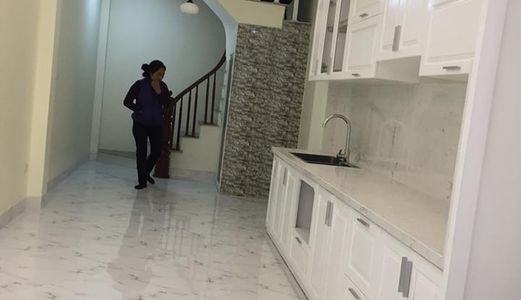 Bán Gấp Nhà Mới Lạc Long Quân, Nghĩa Đô, 31M2, Mt 3,2M, 5T, 3,3 Tỷ, Cách Ô Tô 8M, Thông Võ Chí Công