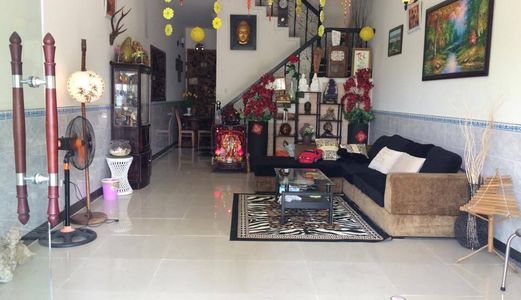 Cho Thuê Nhà Đẹp 2 Lầu Có Đồ Đạc Kdc Diệu Hiền Tiện Ở (Miễn Trung Gian)