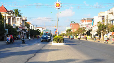 Mặt Tiền Nguyễn Trãi, Thị Trấn Vạn Giã, Đặc Khu Kinh Tế Bắc Vân Phong, 10X31M, 330M2, Giá 4.2 Tỷ