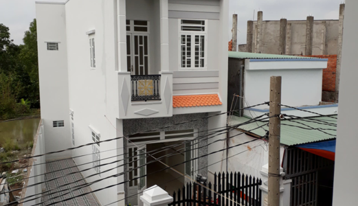 Nhà Đẹp Đường Bờ Nhà Thờ, Gần Chợ Bình Chánh, Sổ Hồng Riêng, Sang Tên Công Chứng Ngay