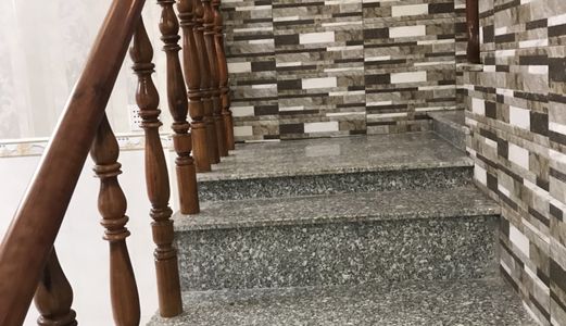 Bán Nhà Kho C. Diện Tích 4X10M. Hẻm Xe Hơi. 1Trệt ,1Lầu,3 Phòng Ngủ. Giá 2.35 Tỷ .