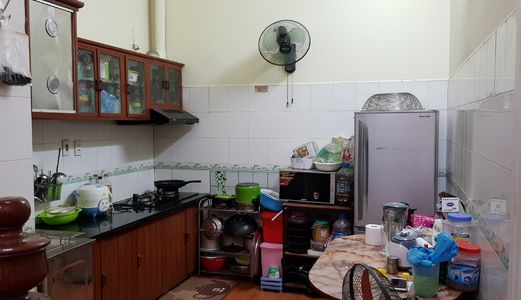 Gia Đình Bán Nhà Khương Thượng 30M2, 3 Phòng Ngủ Giá 3,0 Tỷ