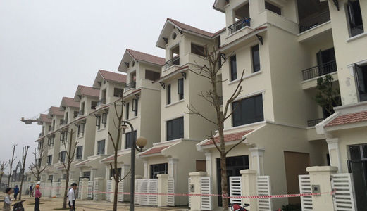 Nhà Phố Phúc An City Mặt Tiền Đường Tl824 Cách Hóc Môn 1Km