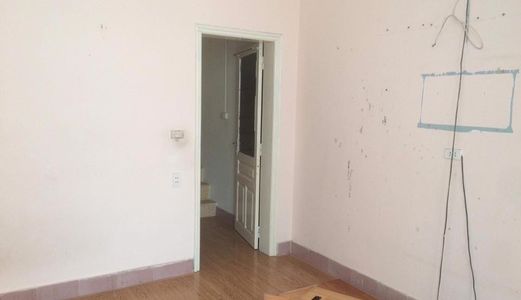 Bán Nhà Tôn Thất Tùng 40M2 X 4 Tầng, Mặt 4.1M, 2.9 Tỷ