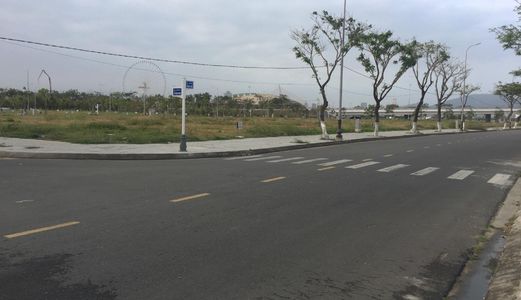Sang Tay Hai Lô Biệt Thự Liền Kề Đối Diện Dự Án Halla Đà Nẵng