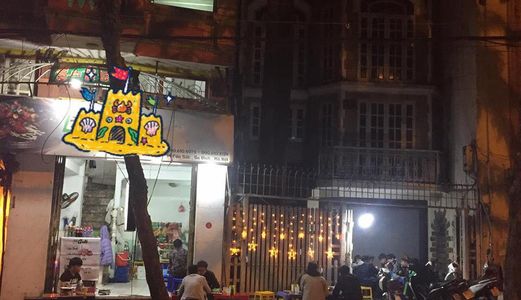 Sang Nhượng Cửa Hàng Nướng Lẩu, Cửa Bắc, 20Triệu, Vỉa Hè Rộng, Kinh Doang Hiệu Suất Cực Tốt