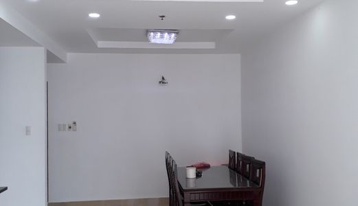 Cho Thuê Căn Hộ Hưng Phát 2Pn Có Một Số Nội Thất, Lầu Trung Giá 8.5 Triệu/tháng