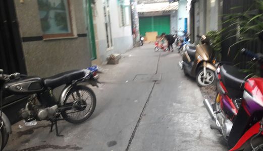 */** Bán Nhà Hẻm Xe Hơi Bùi Thế Mỹ, Q. Tân Bình, 4*9, 2.9 Tỷ