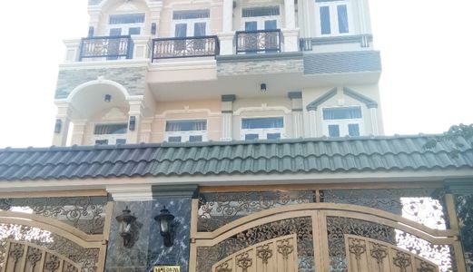 Bán Nhà 1979 Huỳnh Tấn Phát .Diện Tích 4.16X22M.Hướng Đông .Đường 20M.Giá 5.4 Tỷ .Tặng Nội Thất 