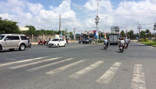 Cho Thuê Nhà 5 Tầng Mặt Tiền Đại Lộ Võ Nguyên Giáp Đầy Đủ Đồ Đạc 8 Phòng Ngủ (Miễn Trung Gian)