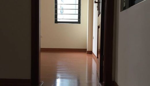 Bán Nhà Dương Quảng Hàm, 40M2, Mt 4.2M, Lô Góc, Kinh Doanh Nhỏ, Gần Phố, 5 Tỷ