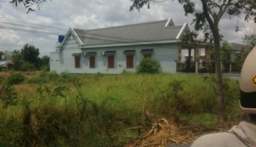 Làm Ăn Thua Lỗ Bán 1200M2 Có Sẵn Căn Nhà Biệt Thự, đường 835A Xã Mỹ Lộc, Long An,giá: 2.1 Tỷ.