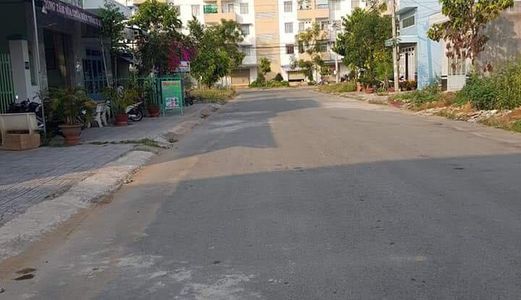 Bán Nhà Kho Kiên Cố Khu Dan Cư Hồng Loan Dt 10M X 17M Giá 2.6 Tỷ Bán Căn Nhà Kho Kiên Cố Nằm Cạnh K