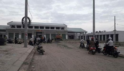 Bán 2 Lô Liền Kề Nhà Mặt Phố Chợ Sinh Lòi Cao. Dt 200M2. 44 Tỷ