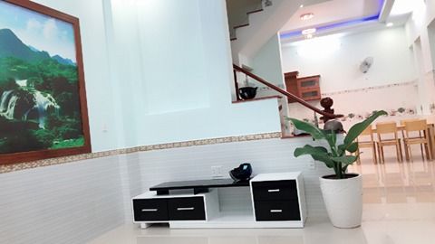 Bán Nhà Biệt Thự Tại Thạnh Lộc 37. Gần Ủy Ban Phường Thạnh Lộc Q12