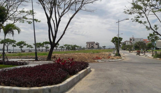 Cần Bán Gấp Miếng Đất Ở Xã Xuân Thới Thượng Hóc Môn Thành Phố Hồ Chí Minh Để Định Cư Sang Mỹ 