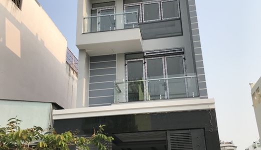 Bán Nhanh Nhà Khu Tái Định Cư. Dt 5X18M. Hướng Nam. Full Nội Thất. Đường 14M. Q7