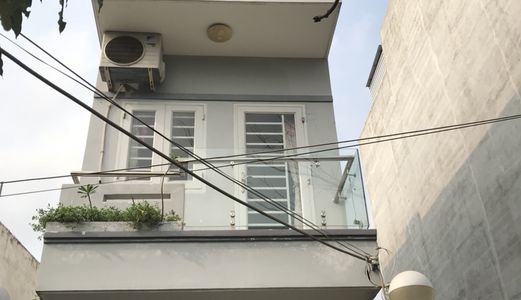 Chuyển Đổi Nơi Ở Bán Nhanh Nhà Hẻm 749 Htp . Dt 4X17M. Giá 3 Tỷ .q7