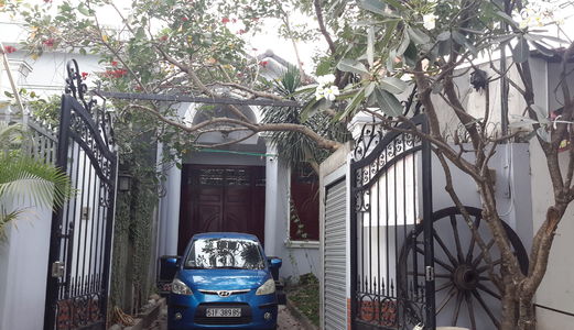 Cho Thuê Nhà Ở Hoặc Vpđd, Nhà Mới Đẹp Tuyệt Vời, Có Cây Xanh Thảm Cỏ Gara Sân Đậu Xe Hơi