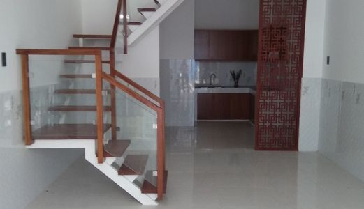 Cần Bán Gấp Nhà Đang Sử Dụng