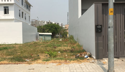 Tôi Cần Bán 3 Lô Mặt Tiền Quốc Lộ 50  Không Ngập Nước, Đường Nhựa Xe Hơi Vào Được. Khu Vực Xung Quanh Gần