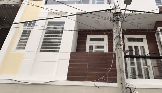 Chỉ Cần 2,5 Tỷ Đã Có Nhà 1 Trệt 2 Lầu Đường 26,Hiệp Bình,Sổ Hồng Riêng Dọn Vào Ở Ngay