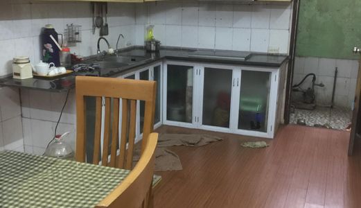 Bán Nhà Phố Thái Hà Cực Đẹp, 43M2, 5 Tầng Cách Mặt Phố 40M Giá 3.9 Tỷ.