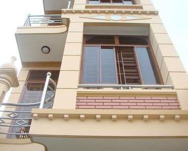 Chồng Mê Vợ Bé Bán Gấp Nhà Mặt Tiền Huỳnh Tịnh Của, 230 M2, 25 Tỷ.