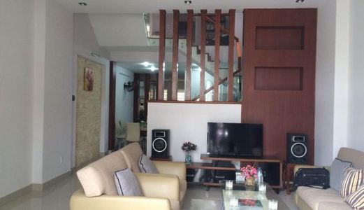 Bán Nhà Đẹp Ngõ Vũ Phạm Hàm, Quận Cầu Giấy . Dt 55M2, 5 Tầng. Giá 4 Tỷ