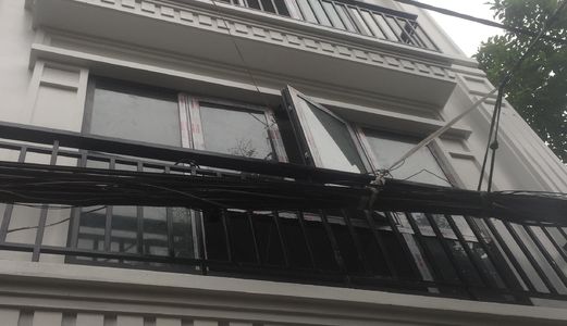 Bán Nhà Võng Thị 52M2, 6 Tầng, Mặt Tiền 5,2M, Gara Ô Tô, Thang Máy, Kinh Doanh, Giá 7.3 Tỷ.