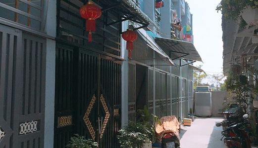 Hot!! Nhà Cực Đẹp , Rộng Rãi, Giá Cực Tốt Chỉ 945 Triệu Thành Lộc 41, Khu Vực Ngã 4 Ga, Q12.