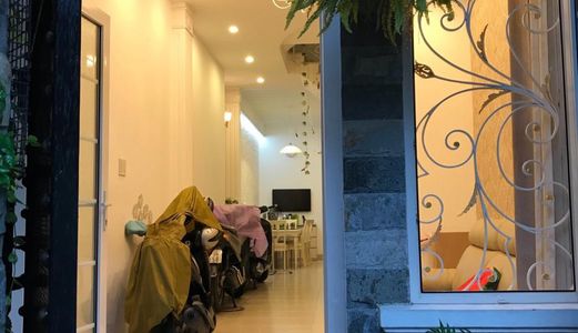 Nhà Đẹp Cmt8 Q10, Đang Cho Thuê 20Tr/th, 40M, 4 Tầng 6,1 Tỷ