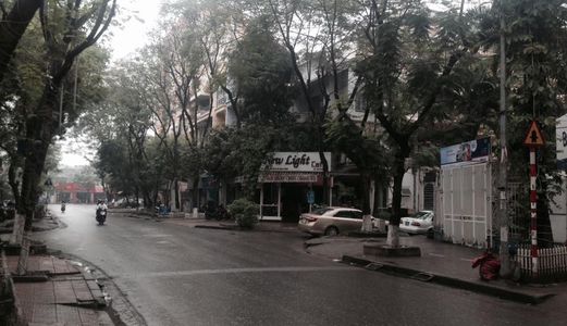 Bán Gấp Đất Nguyễn Khánh Toàn, 130M2, 16 Tỷ, Oto Tránh, Khách Sạn.