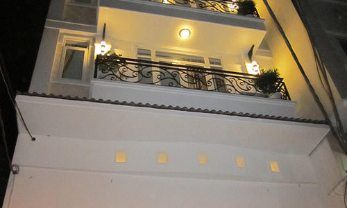 Bán Gấp Nhà Mặt Phố Xuân La, 95M2 X 7 Tầng, Nhỉnh 14 Tỷ , Siêu Kinh Doanh